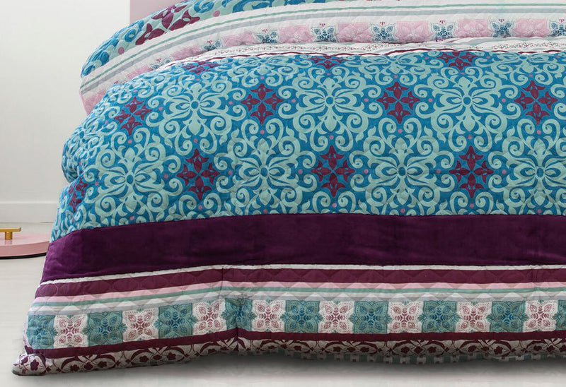 Double Size 3pcs Anemone Velvet Panel Embossed Quilt Cover Set - Sale Now