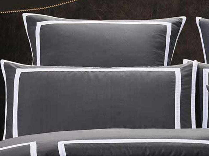 King Size Charcoal and White Quilt Cover Set (3PCS) - Sale Now